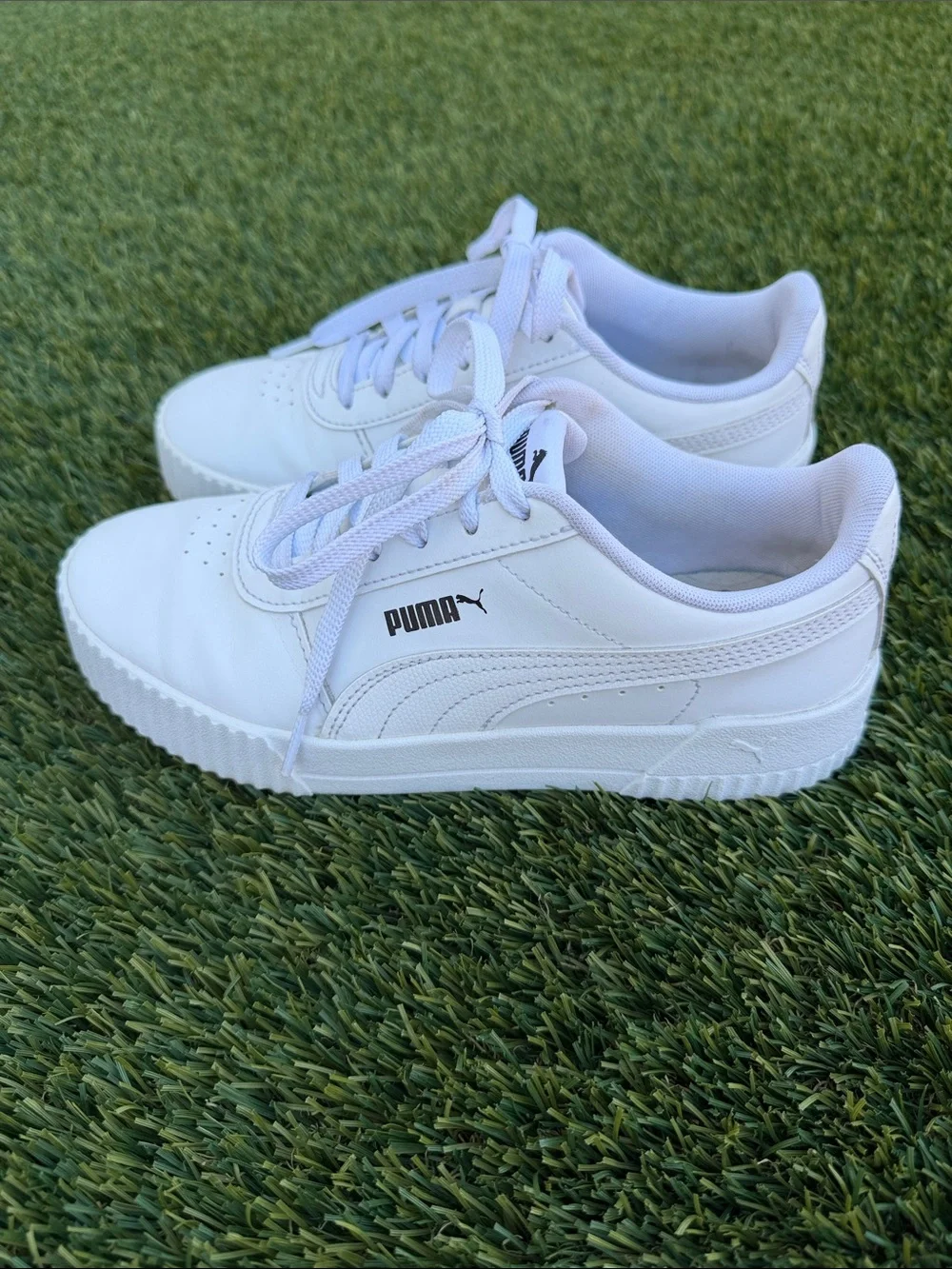 Puma White Women's Athletic Sneakers